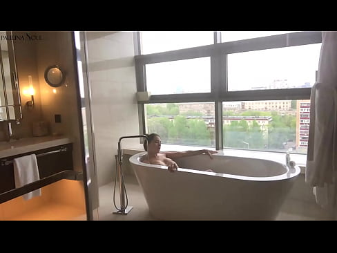 ❤️ Керемет сәби Жуынатын бөлмеде оның кискасын құмарта тартып жатыр ❤❌  Секс kk.xxxshake.ru